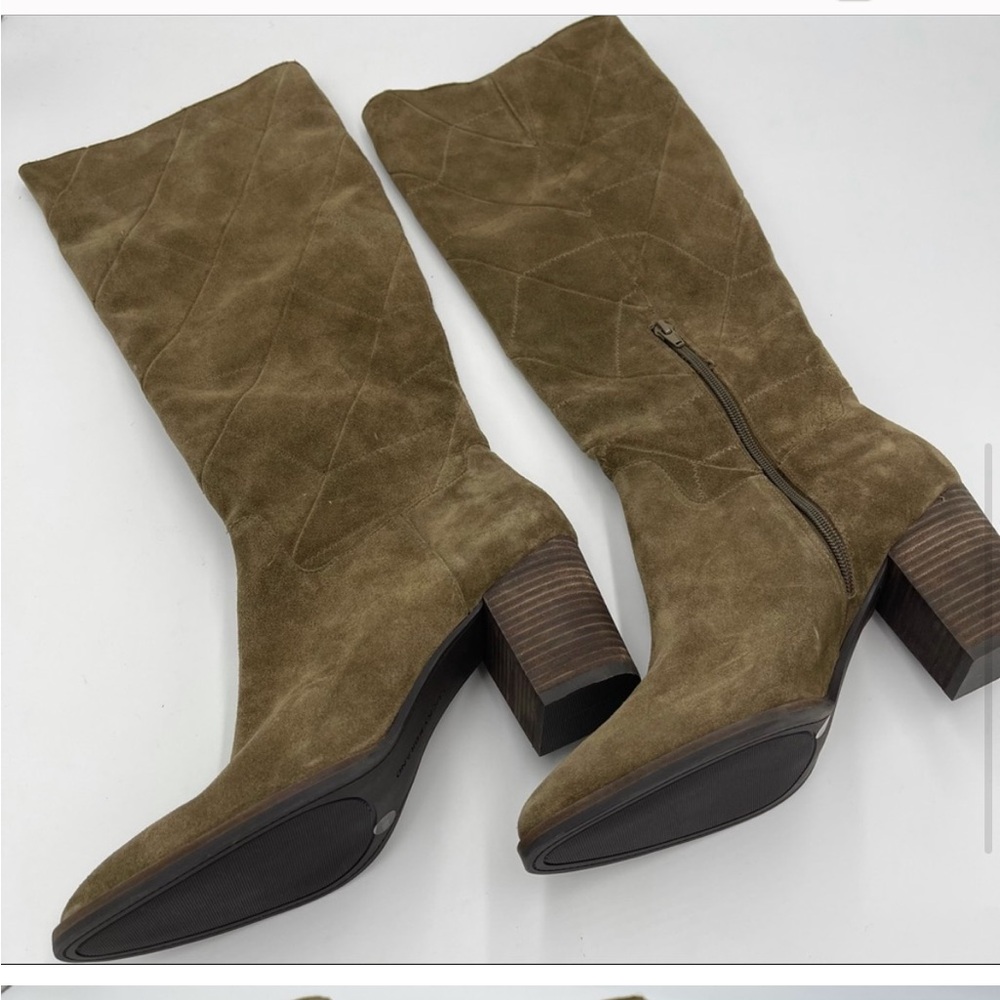 Lucky brand knee length boot size 10